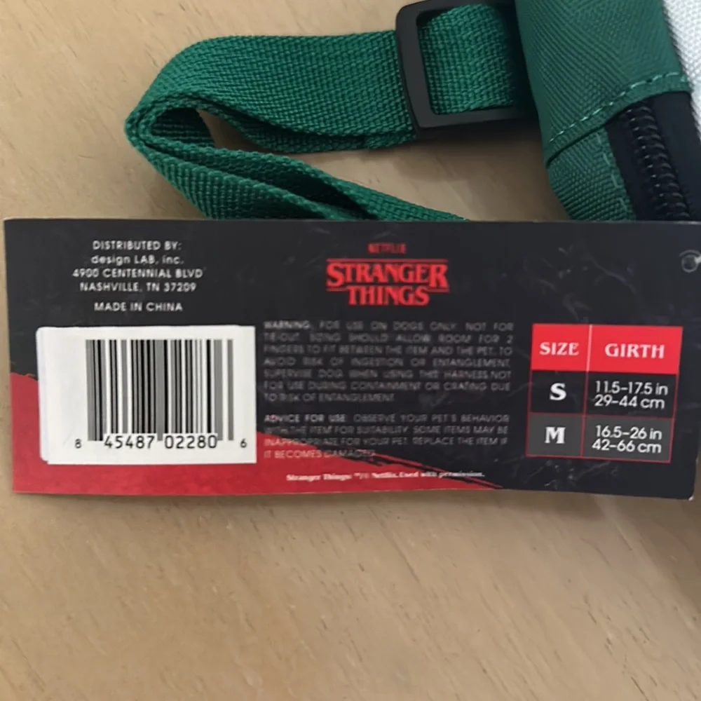 NWT Stranger Things Hawkins High Backpack with Poop Bag Dispenser Pocket Harness - Picture 5 of 6